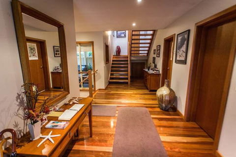 Eugenies Luxury Accommodation - Accommodation Broome 1