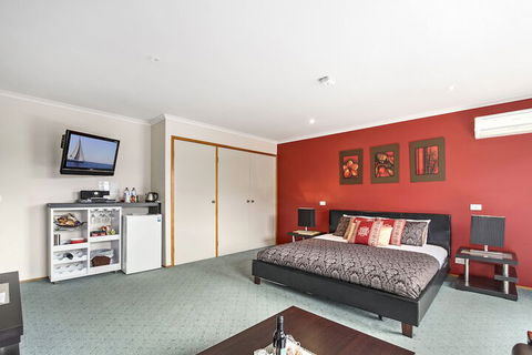 Venus Escapes Guesthouse - Accommodation Broome 7