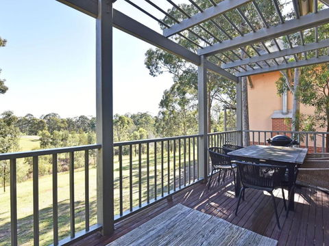 Villa Executive 2br Ferre Resort Condo Located Within Cypress Lakes Resort (nothing Is More Central) - Accommodation Broome 3