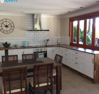 Takura Heights Modern Country Apartment with Pool Access - Accommodation Broome