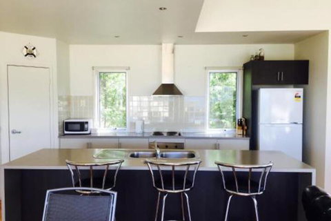 Seaside Pleasure - Accommodation Broome 3