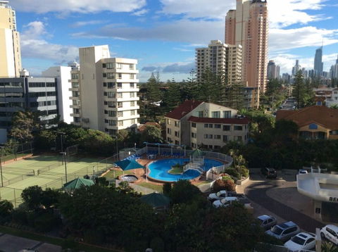 Pacific Resort Broadbeach - Accommodation Broome 1