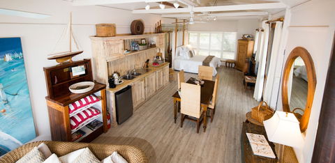 Boathouse - Birks River Retreat - Birks Harbour - Accommodation Broome 2