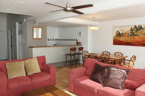 A Beautiful Flat - Accommodation Broome 2