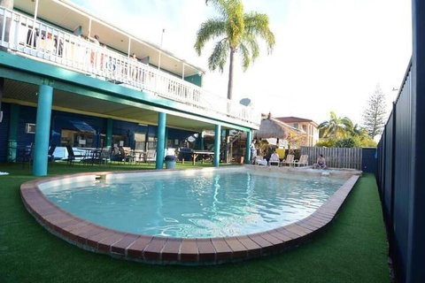Backpackers In Paradise Resort - Accommodation Broome 4