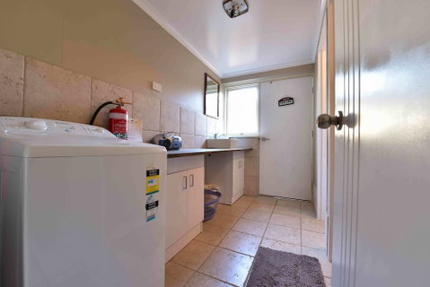 Kalbarri Sunset Villa - Accommodation Broome 6