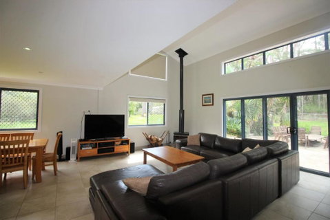 THE PALM FARM PET FRIENDLY WEEKLY ONLY - Accommodation Broome 2