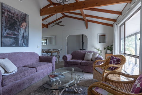 Hermitage Hideaway Homestead & Cottage - Accommodation Broome 6