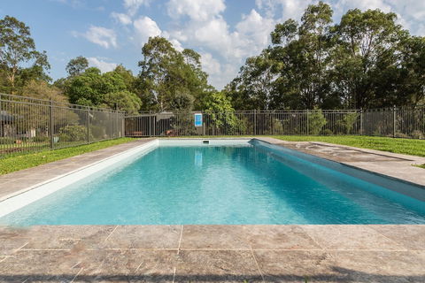 Hermitage Hideaway Homestead & Cottage - Accommodation Broome 2