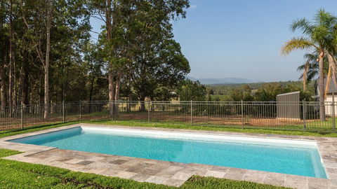 Hermitage Hideaway Homestead & Cottage - Accommodation Broome 3