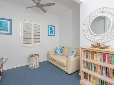 Avalon 1 Overlooking Beautiful Convent Beach - Accommodation Broome 6