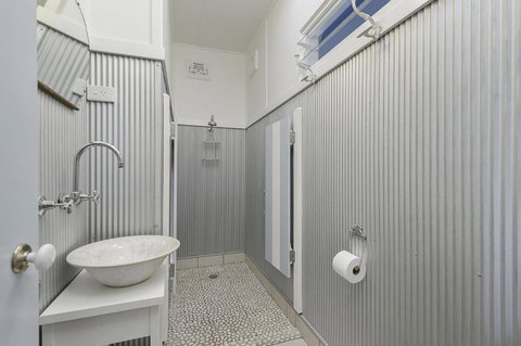 Longboard 1 Hill Street - Accommodation Broome 5