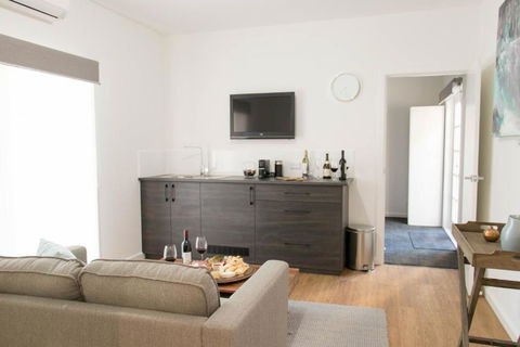 A Coonawarra Experience - Accommodation Broome 3