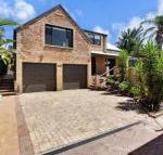 Salt Wood Cabin style retreat - Accommodation Broome