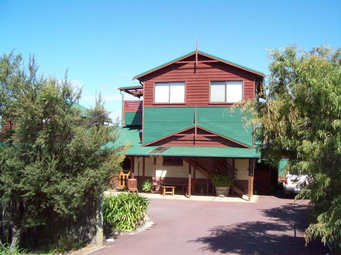 Eagles Nest Ocean Lookout - Accommodation Broome 6