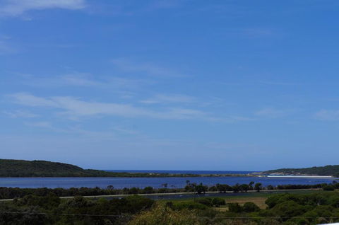 Eagles Nest Ocean Lookout - Accommodation Broome 1
