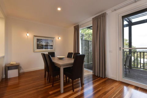 Villa 2br Grange Resort Condo Located Within Cypress Lakes Resort (nothing Is More Central) - Accommodation Broome 5