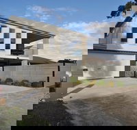 Markeish Retreat Inlet Side Free Wifi - Accommodation Broome