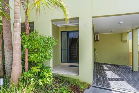 Angourie Blue Unit 2 - Accommodation Broome 0