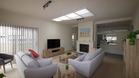 Position On Alexander - Accommodation Broome 6