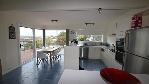 Position On Alexander - Accommodation Broome 2