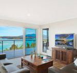 Hillcrest Views of Wagonga - Accommodation Broome