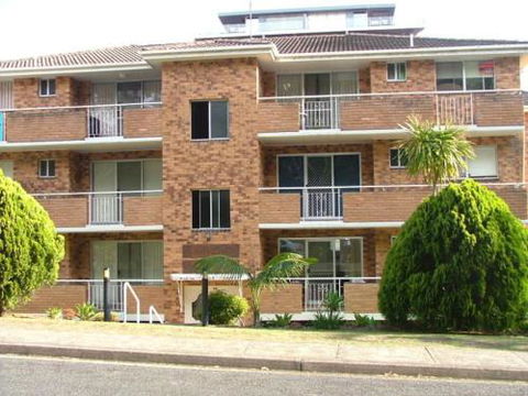 Dolphin Court 1 / 48 North Street - Accommodation Broome 2
