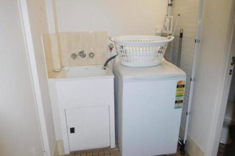 Bayshores Apartment Hervey Bay - Accommodation Broome 2