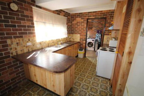 1 / 2 Brunswick Avenue - Accommodation Broome 4