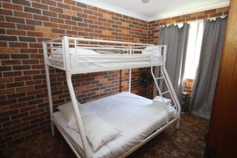 1 / 2 Brunswick Avenue - Accommodation Broome 3