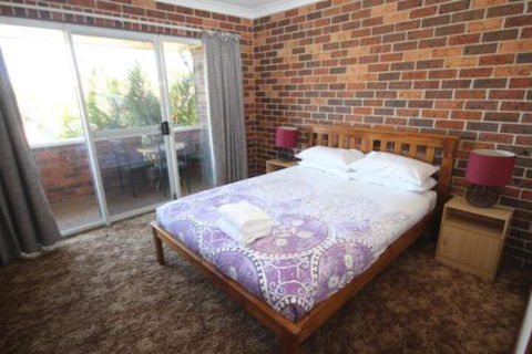 1 / 2 Brunswick Avenue - Accommodation Broome 2