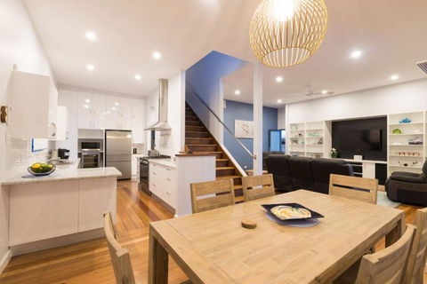 Coffs Jetty Beach House - Accommodation Broome 5