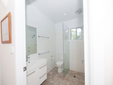 Fantastic Position Pet Friendly - Accommodation Broome 6