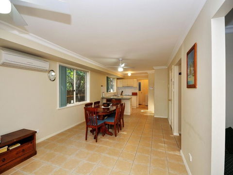 Four Bedroom Quality Townhouse - Accommodation Broome 3