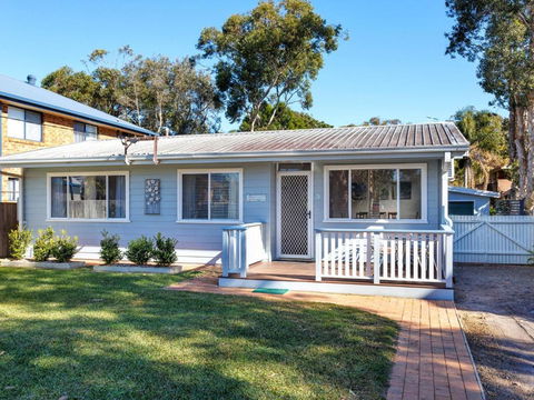 Surfs Up - Accommodation Broome 4