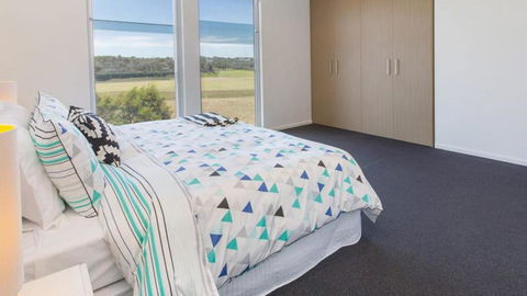 ST ANDREWS BEACH APARTMENT 4.01 - Accommodation Broome 7