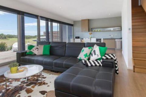 ST ANDREWS BEACH APARTMENT 4.01 - Accommodation Broome 0