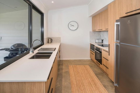 FortyTwo Mini - Accommodation Broome 1