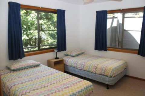 LIZ LAKE - Accommodation Broome 5