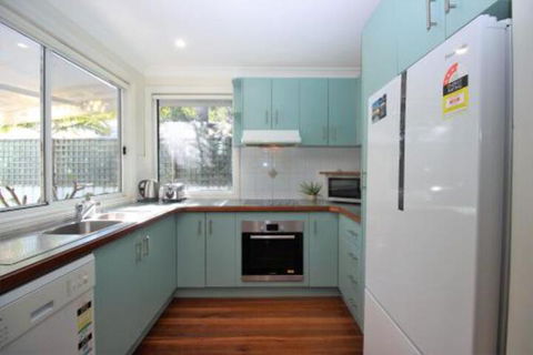 MAGIC BEACH HOUSE PET FRIENDLY - Accommodation Broome 4