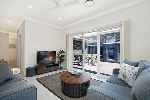 Accommodation Hunter - Adams St Maitland - Accommodation Broome 6
