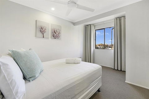 CANAL HOME NEAR MOOLOOLABA Kooringal - Accommodation Broome 2