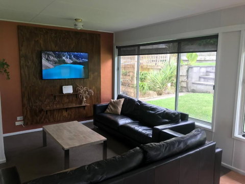 BEACHPOINT COTTAGE - Accommodation Broome 5