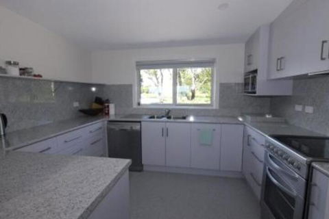 Umtali Beach House - Accommodation Broome 0