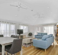 SEAVIEW ocean views from a modern townhouse - Accommodation Broome