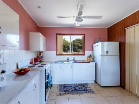 3 Curlew Avenue - Accommodation Broome 6