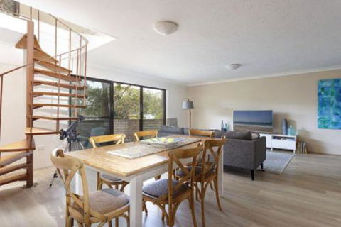 20 Booneroo â€“ Walk To The Beach - Accommodation Broome 3