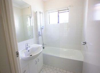 Via Veneto 3 Bedroom Private Home - Accommodation Broome 4