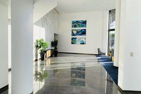 Newstead Luxury Living By SLife - Accommodation Broome 0