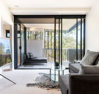 Dutton Park - Accommodation Broome